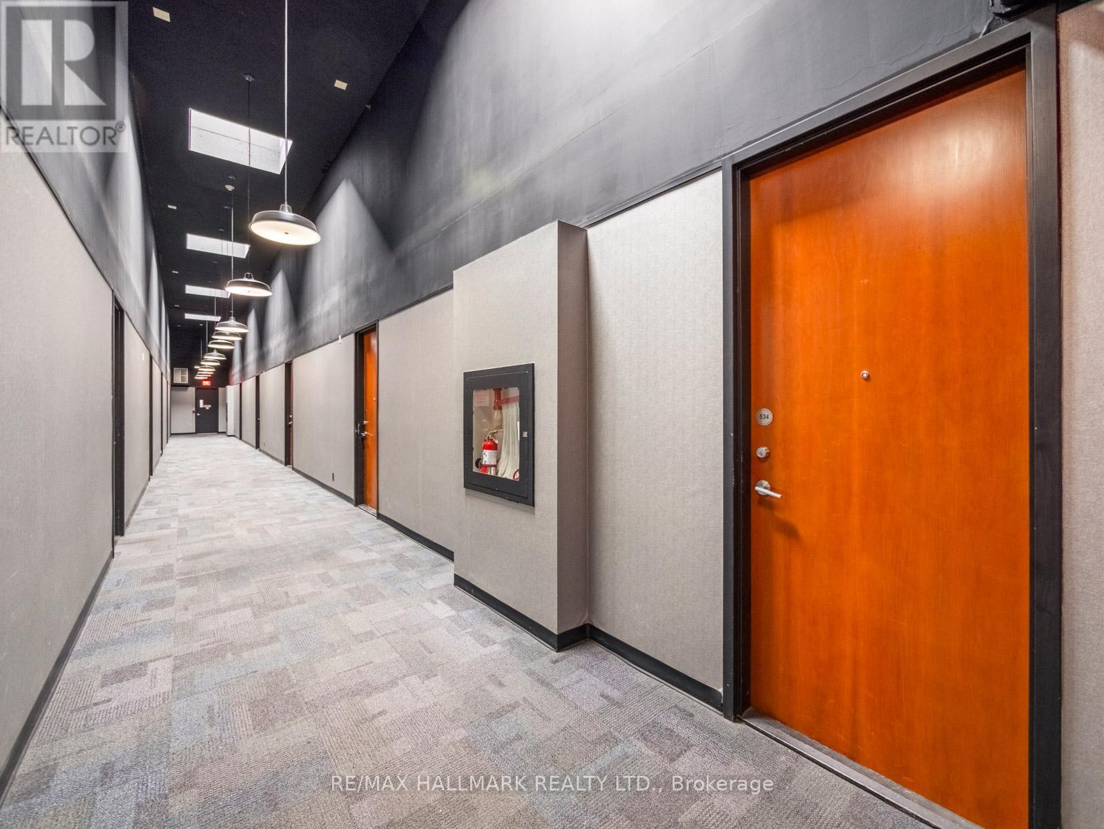 534 - 43 Hanna Avenue, Toronto, Ontario  M6K 1X6 - Photo 35 - C12706806