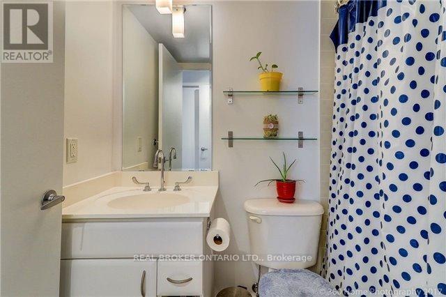 3009 - 36 Lee Centre Drive, Toronto, Ontario  M1H 3K2 - Photo 3 - E12706816