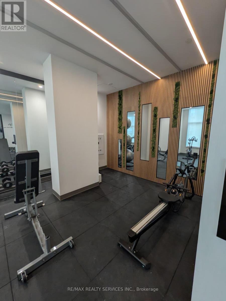 Th15 - 498 Plains Road E, Burlington, Ontario  L7T 0C9 - Photo 24 - W12706836