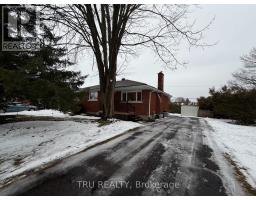 7 ROUNDHAY DRIVE, Ottawa, Ontario