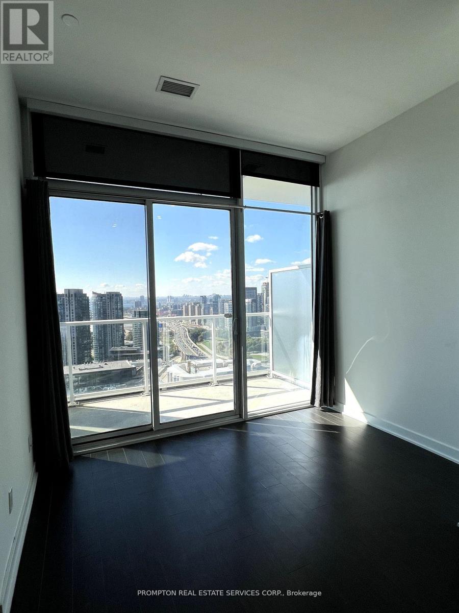 4216 - 19 Bathurst Street, Toronto, Ontario  M5V 0N1 - Photo 5 - C12706842