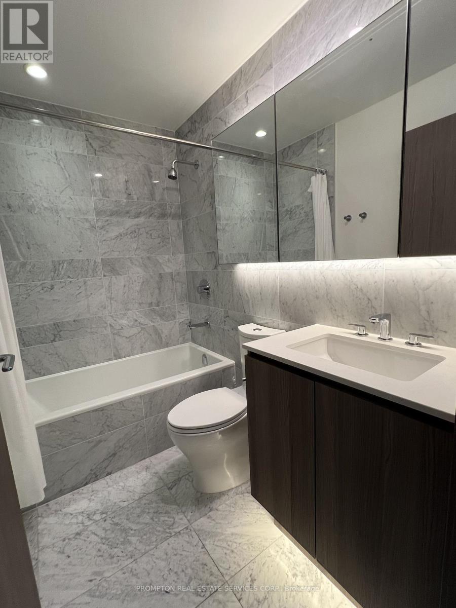 4216 - 19 Bathurst Street, Toronto, Ontario  M5V 0N1 - Photo 9 - C12706842