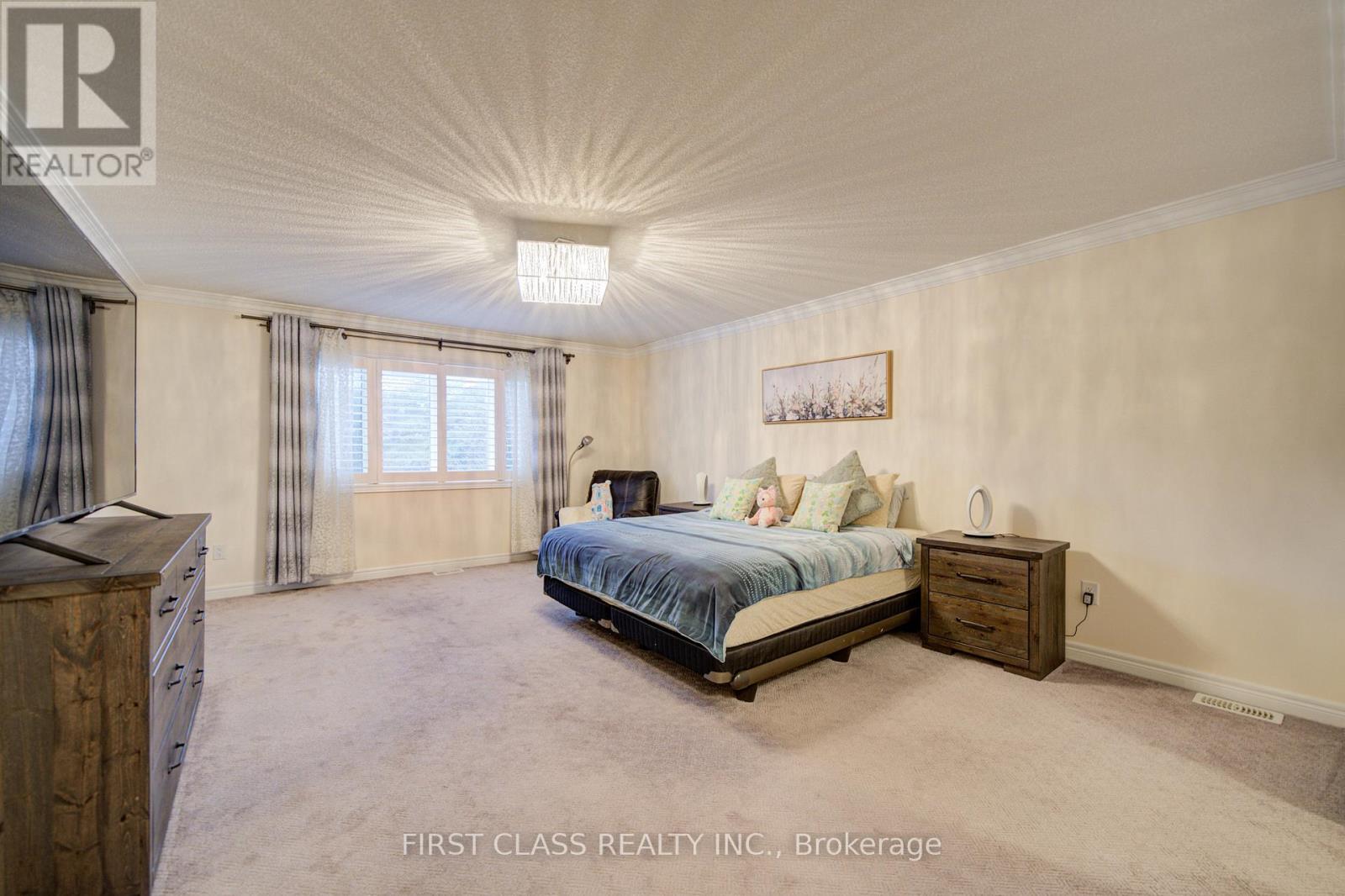 73 Glengordon Crescent, Markham, Ontario  L6C 0K1 - Photo 25 - N12706846