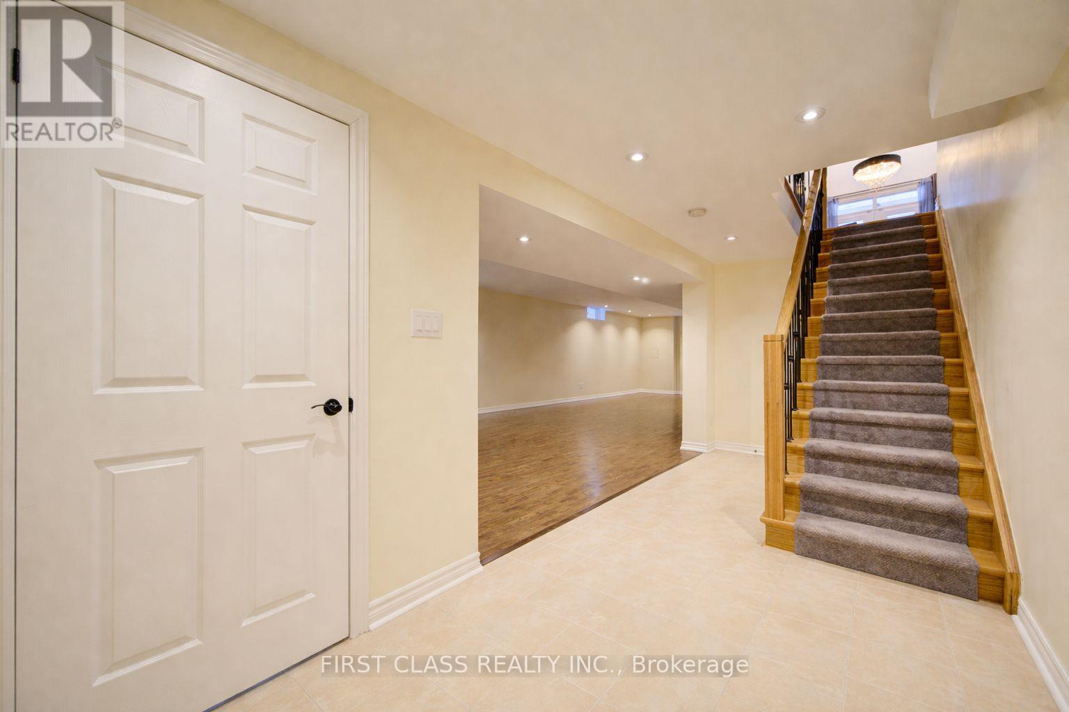 73 Glengordon Crescent, Markham, Ontario  L6C 0K1 - Photo 28 - N12706846