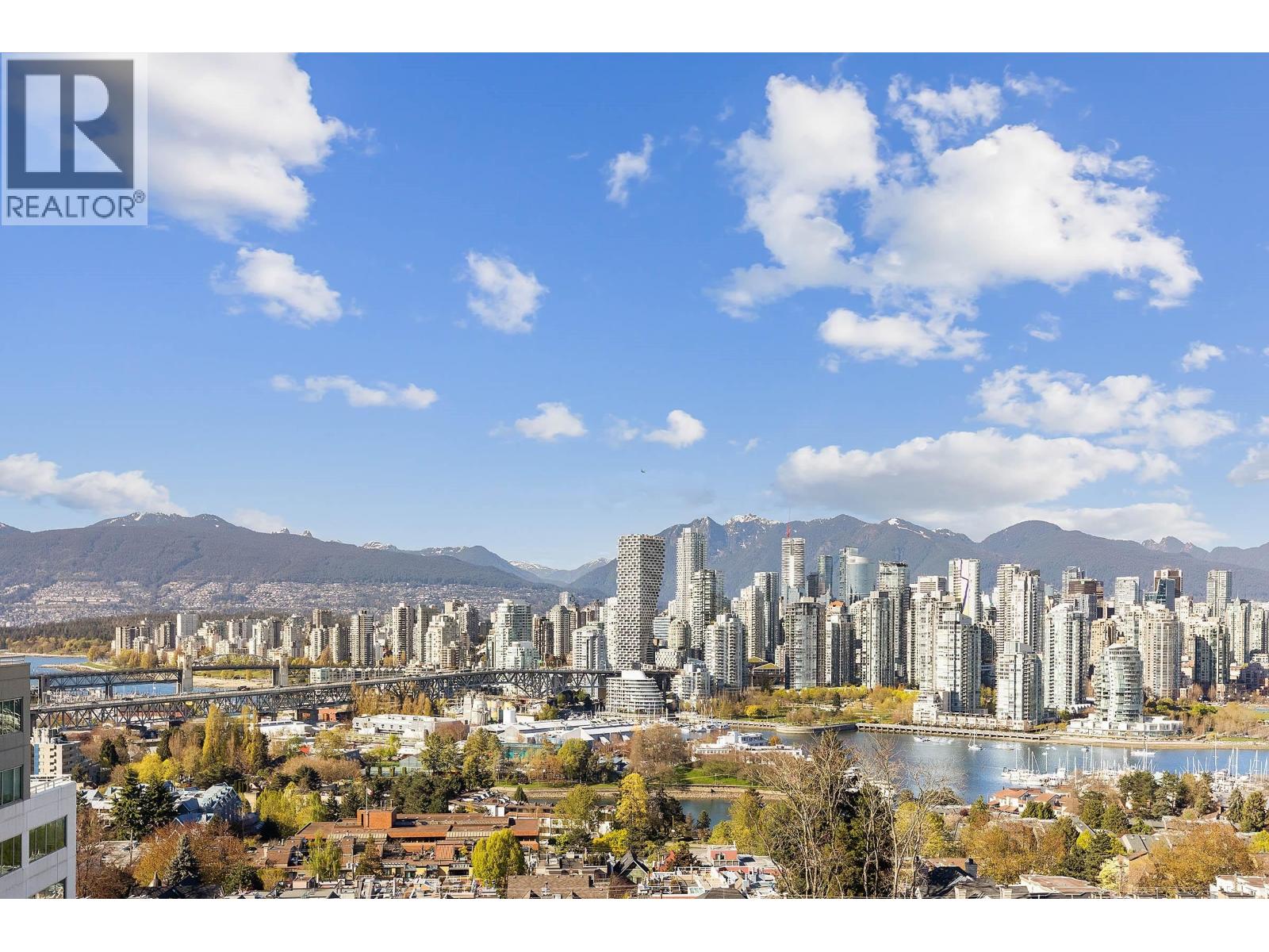 PH 1268 W BROADWAY, Vancouver, British Columbia