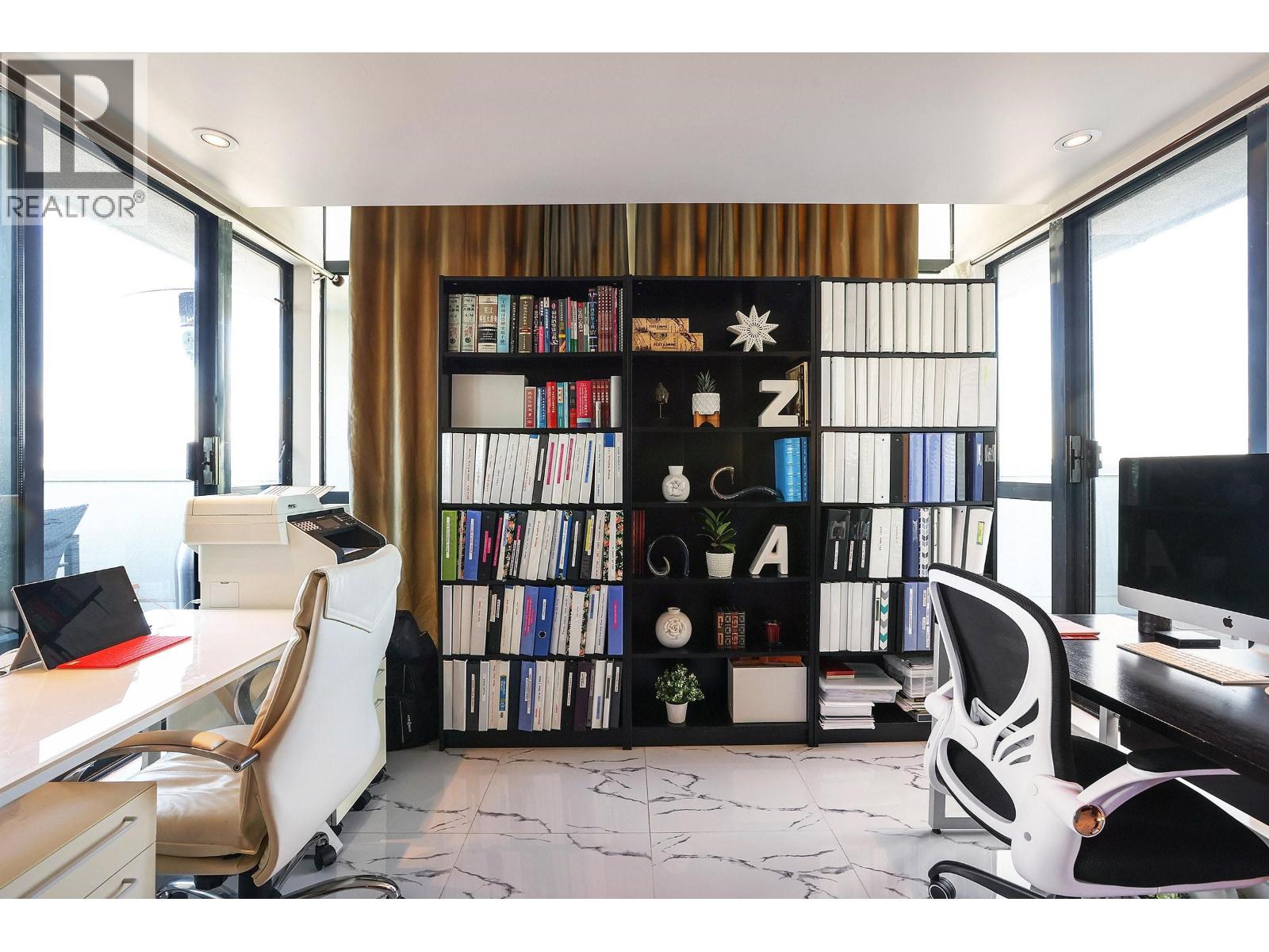 Ph 1268 W Broadway, Vancouver, British Columbia  V6H 1G6 - Photo 9 - R3054109