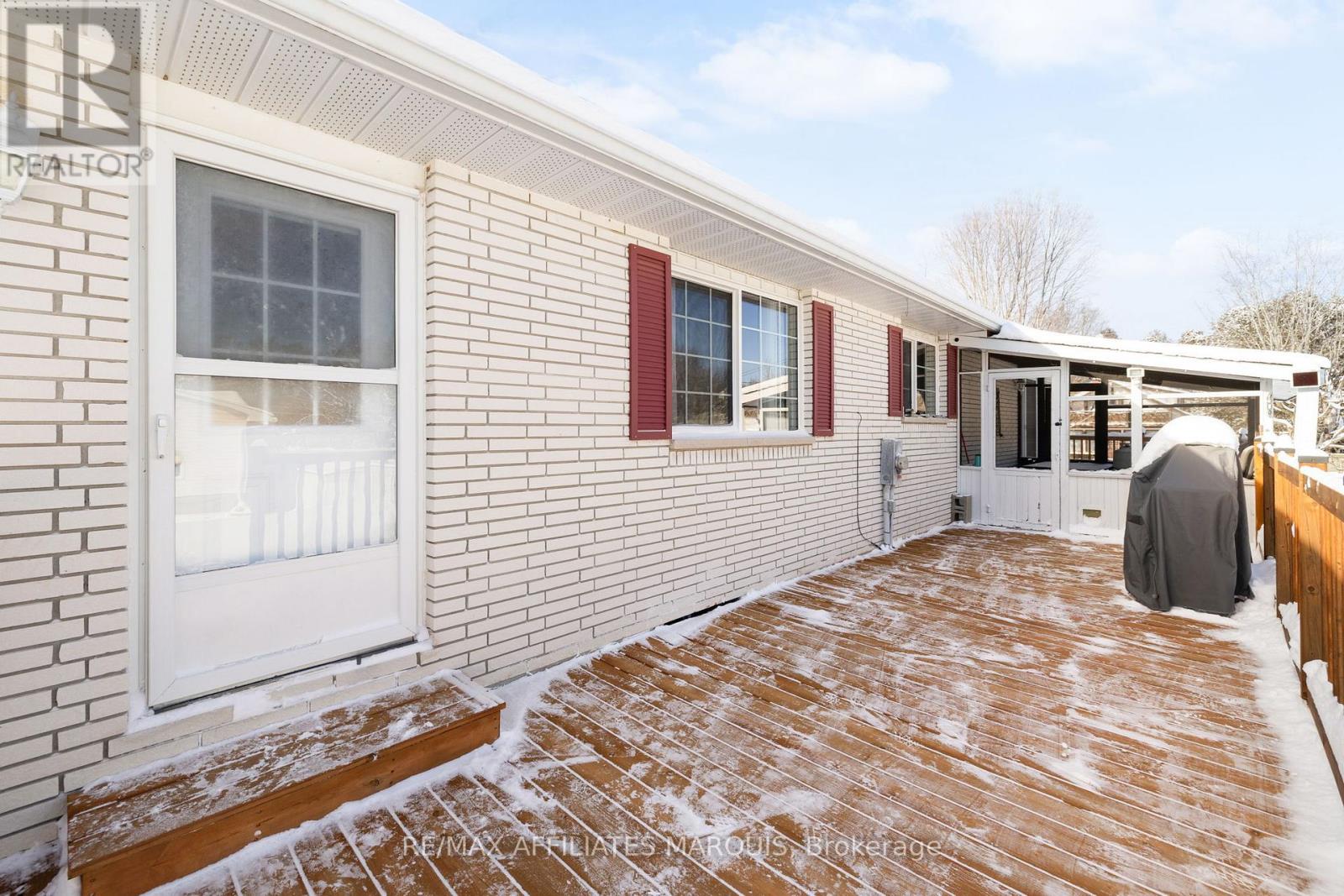 3 Forest Drive, Rideau Lakes, Ontario  K7A 4S5 - Photo 31 - X12706860