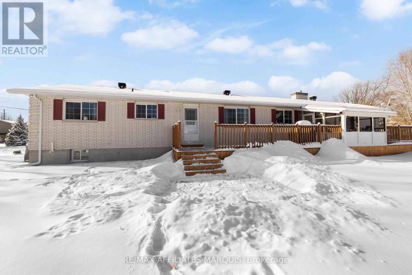 3 Forest Drive, Rideau Lakes, Ontario  K7A 4S5 - Photo 33 - X12706860