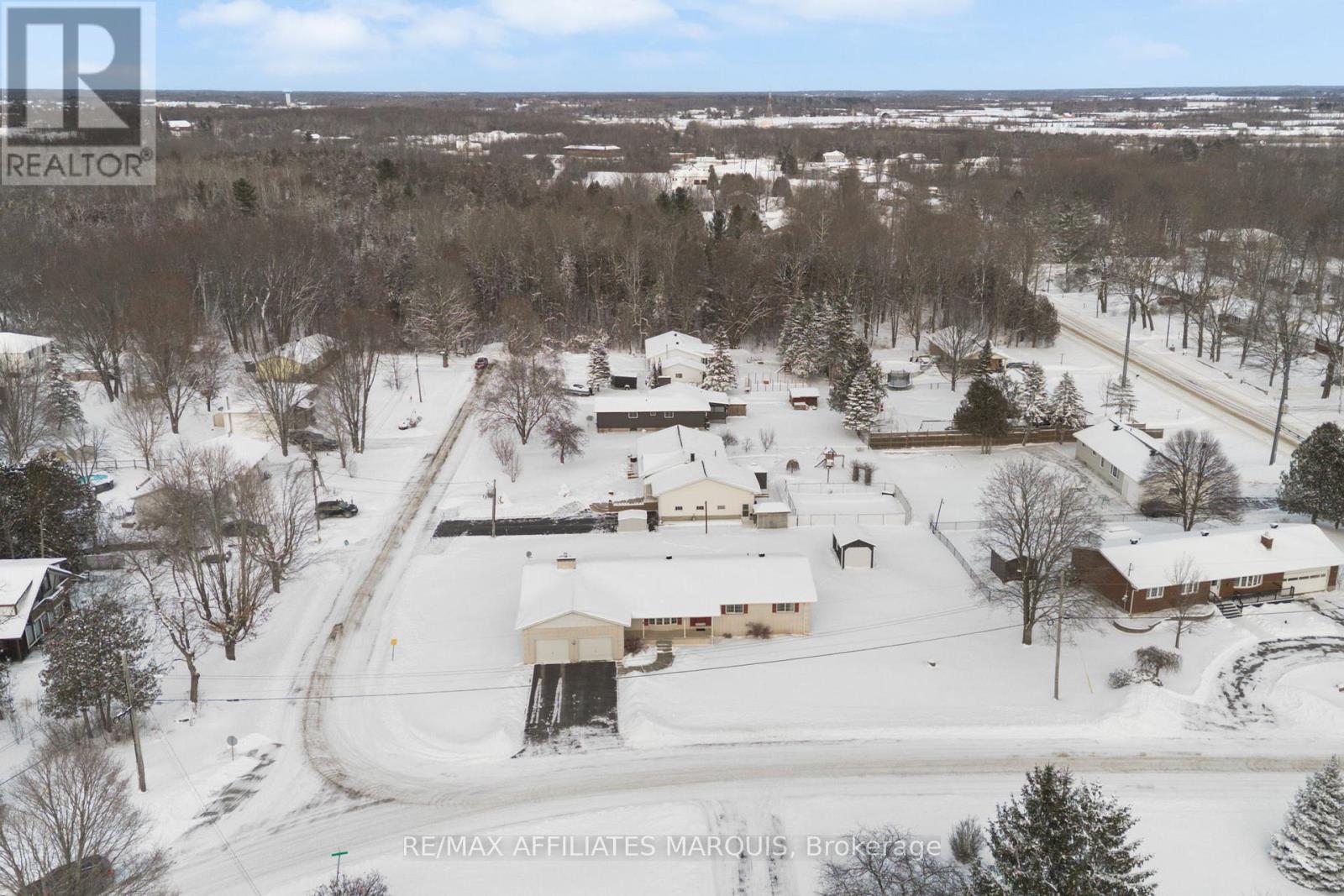 3 Forest Drive, Rideau Lakes, Ontario  K7A 4S5 - Photo 36 - X12706860