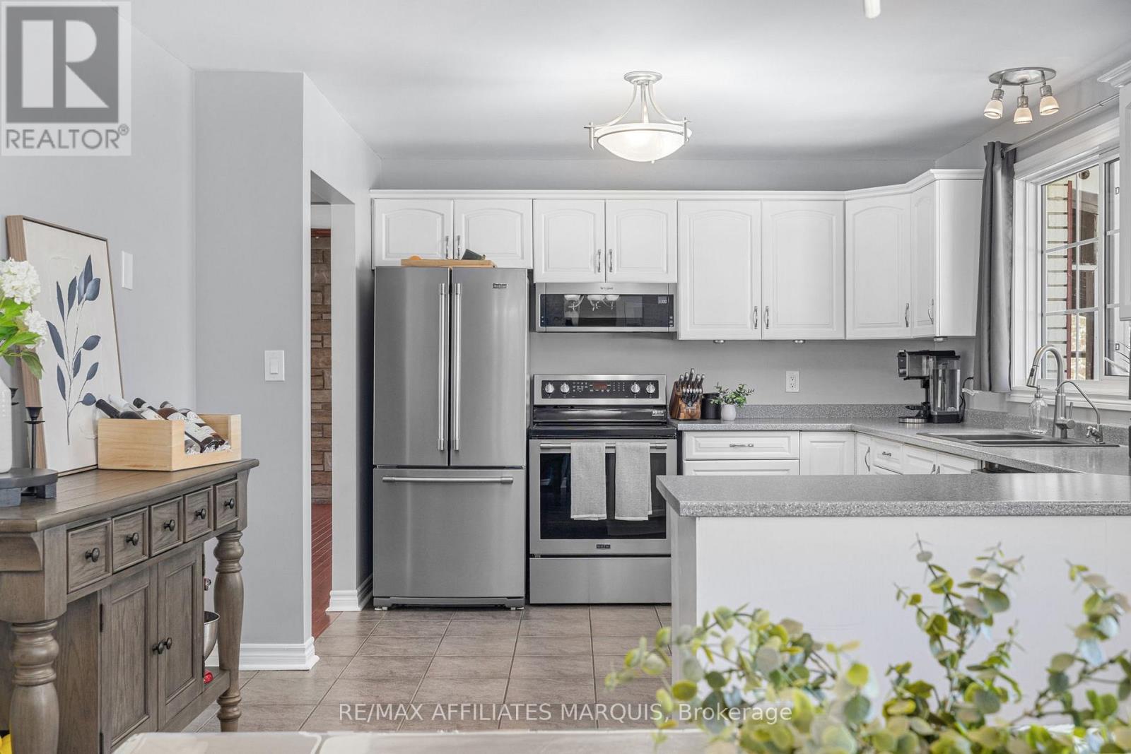 3 Forest Drive, Rideau Lakes, Ontario  K7A 4S5 - Photo 7 - X12706860