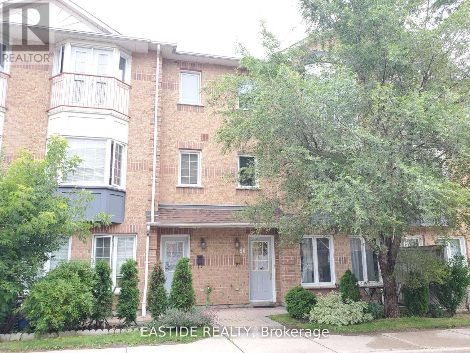 151 Townsgate Drive, Vaughan, Ontario  L4J 8J7 - Photo 11 - N12706864