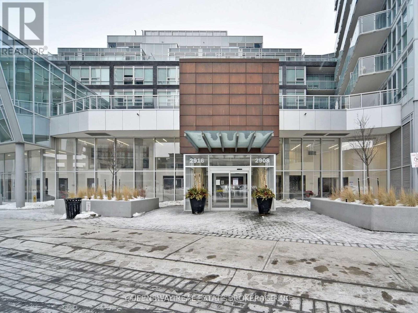 514 - 2916 Hwy 7 Road, Vaughan, Ontario  L4K 0K6 - Photo 3 - N12706866