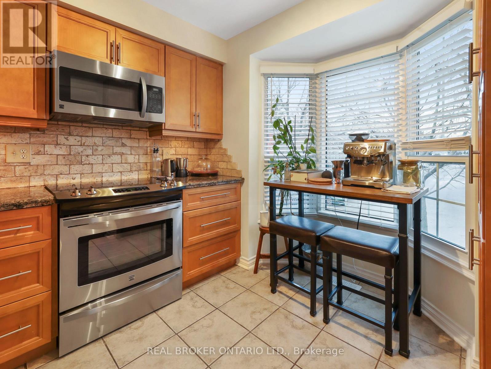 22 - 2390 Woodward Avenue, Burlington, Ontario  L7R 1T9 - Photo 14 - W12706862