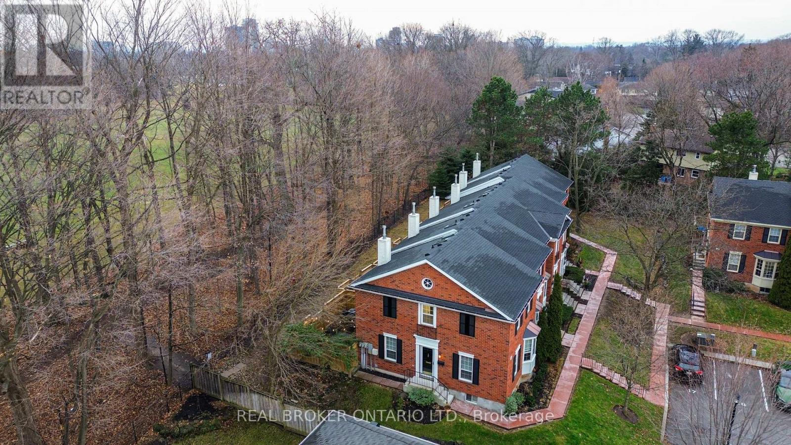 22 - 2390 Woodward Avenue, Burlington, Ontario  L7R 1T9 - Photo 4 - W12706862