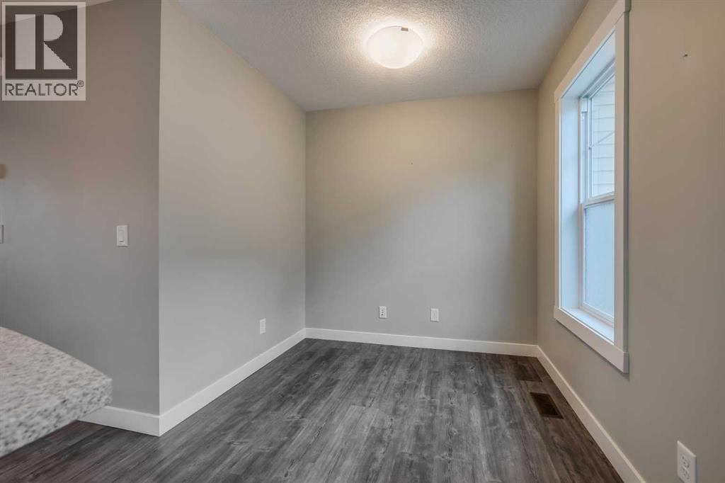534 Mckenzie Towne Drive Se, Calgary, Alberta  T2Z 1C7 - Photo 10 - A2269884
