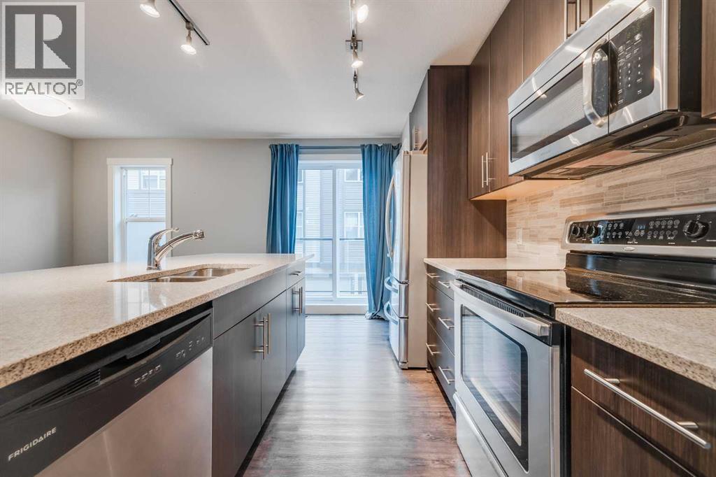 534 Mckenzie Towne Drive Se, Calgary, Alberta  T2Z 1C7 - Photo 9 - A2269884