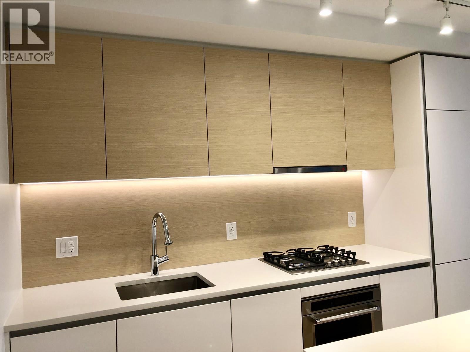 1808 525 Foster Avenue, Coquitlam, British Columbia  V3J 0H6 - Photo 5 - R3080047