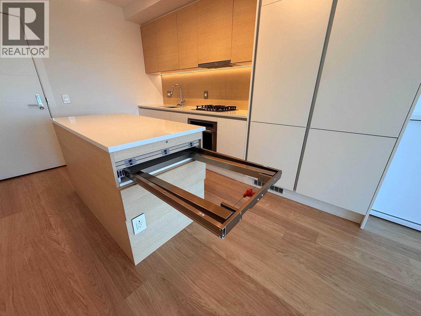 1808 525 Foster Avenue, Coquitlam, British Columbia  V3J 0H6 - Photo 14 - R3080047