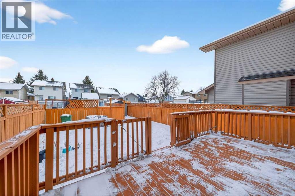 214 Martinwood Place Ne, Calgary, Alberta  T3J 3H6 - Photo 30 - A2274044