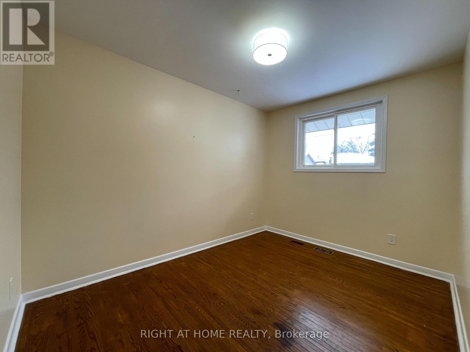 345 Maplewood Crescent, Milton, Ontario  L9T 2G1 - Photo 23 - W12705780