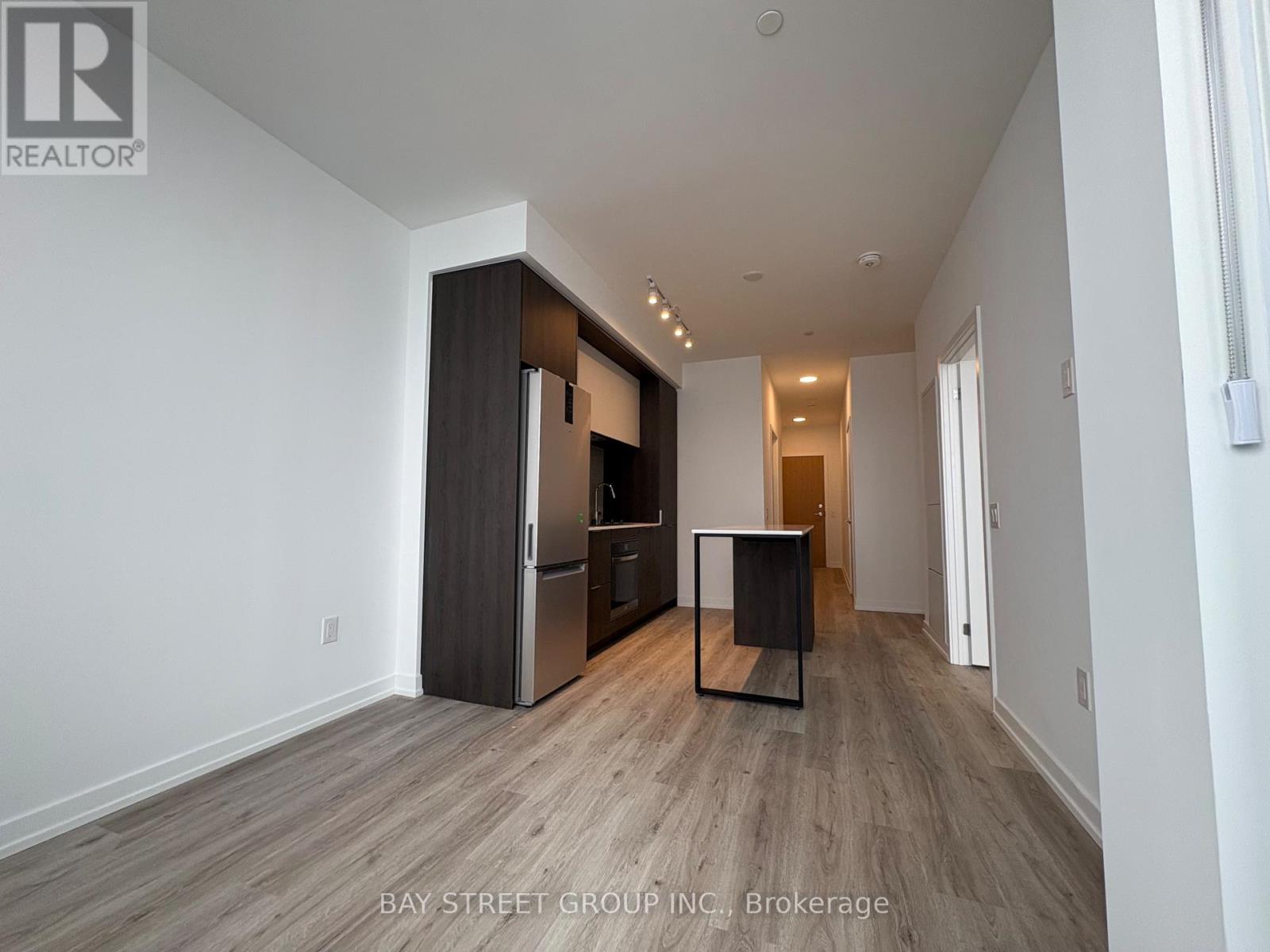 4801 - 395 Square One Drive, Mississauga, Ontario  L5B 0P6 - Photo 5 - W12706878