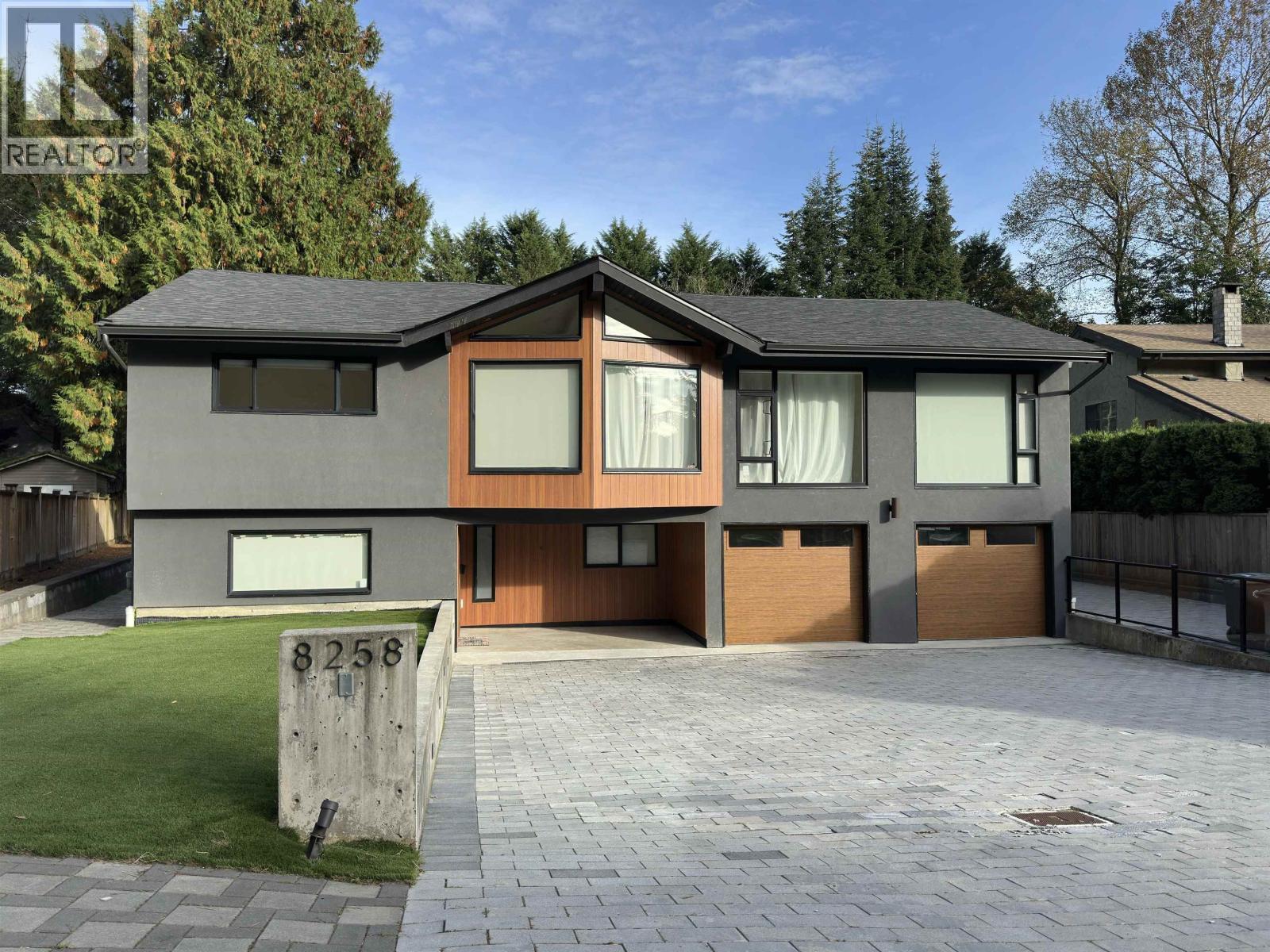 8258 BURNLAKE DRIVE, Burnaby, British Columbia
