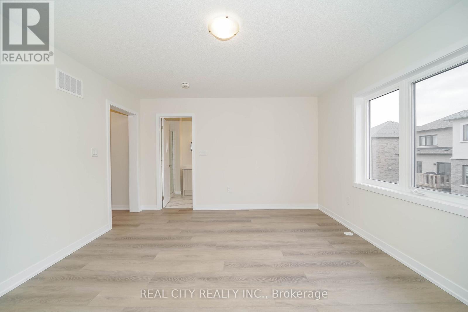 30 - 30 Ziibi Way Main Way N, Clarington, Ontario  L1B 0W5 - Photo 10 - E12706886