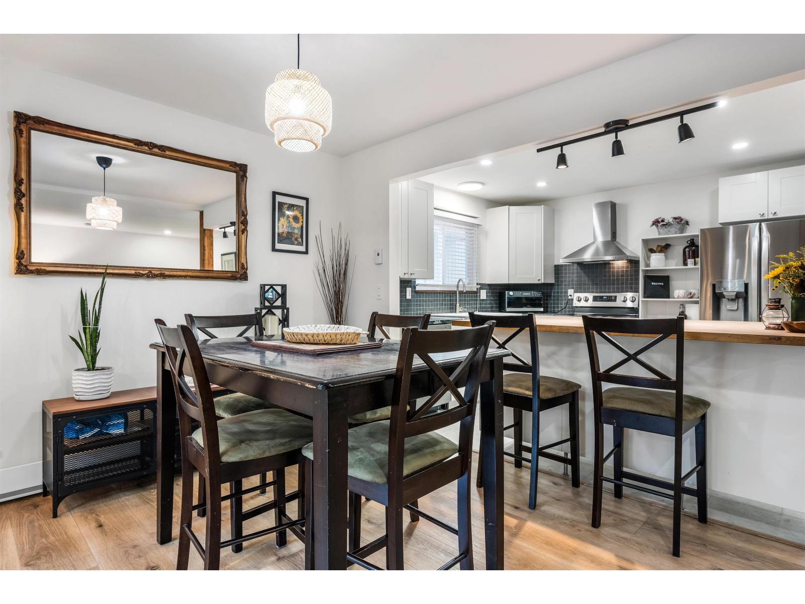 8542 Mccutcheon Avenue, Chilliwack Proper South, Chilliwack, British Columbia  V2P 7K7 - Photo 11 - R3076341