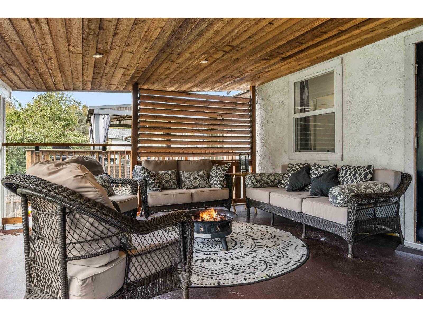 8542 Mccutcheon Avenue, Chilliwack Proper South, Chilliwack, British Columbia  V2P 7K7 - Photo 33 - R3076341