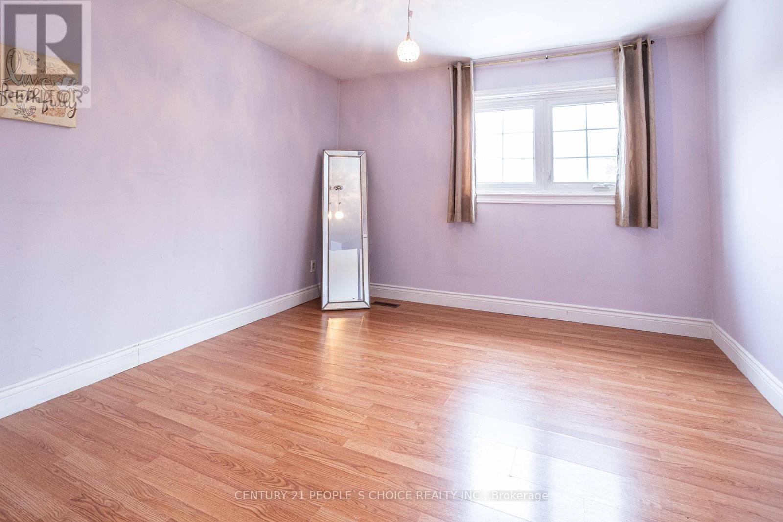 32 Madrid Crescent, Brampton, Ontario  L6S 2X4 - Photo 25 - W12659346