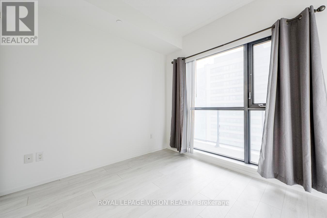 2401 - 159 Dundas Street E, Toronto, Ontario  M5B 1E4 - Photo 10 - C12706896