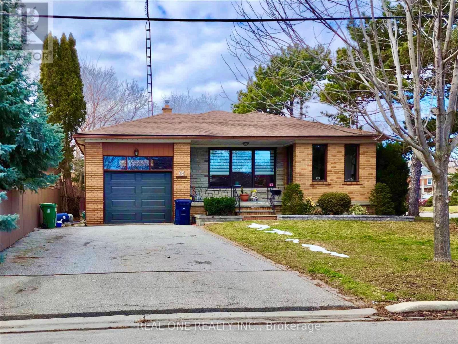 65 DEWLANE DRIVE, Toronto, Ontario