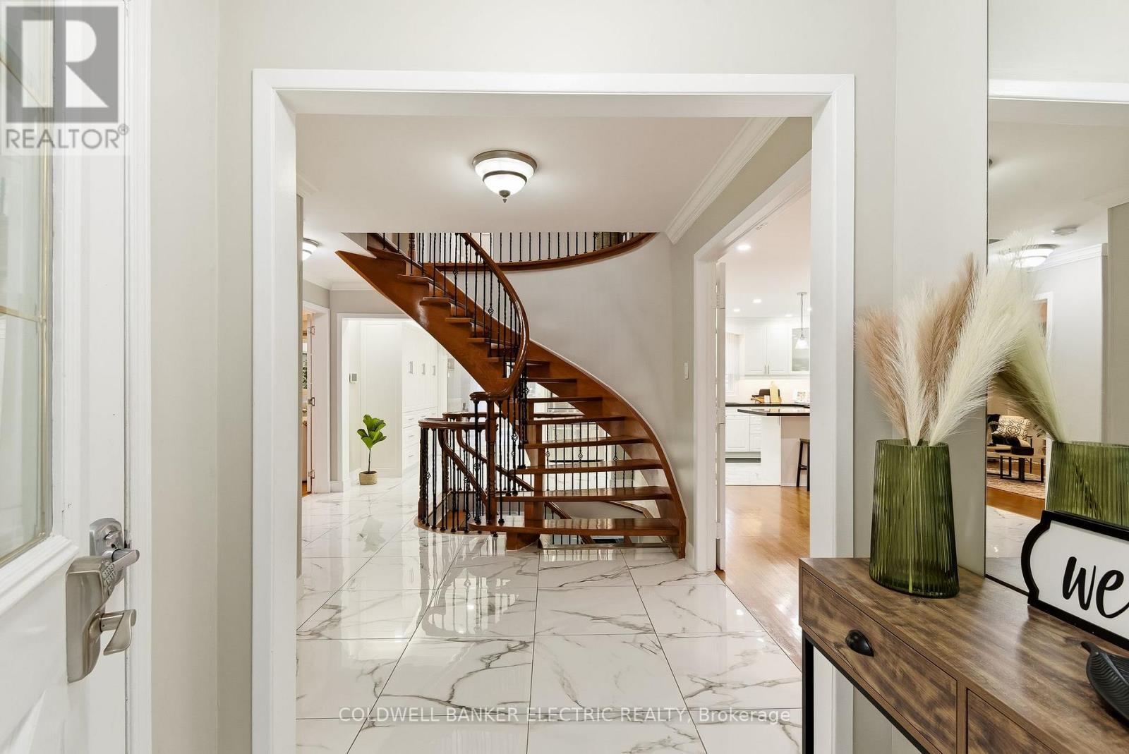 86 Rollo Drive, Ajax, Ontario  L1S 7B7 - Photo 7 - E12706032