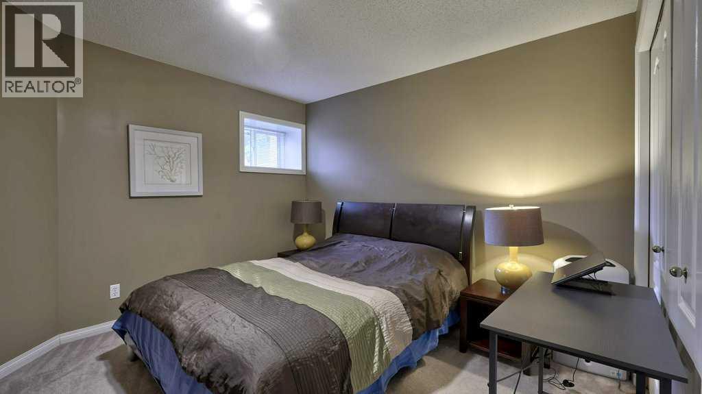 138 Sierra Morena Green Sw, Calgary, Alberta  T3H 3E4 - Photo 37 - A2268938