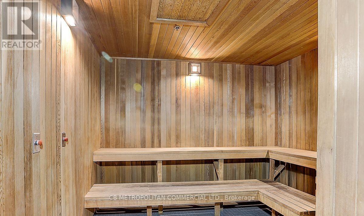 1105 - 501 St Clair Avenue W, Toronto, Ontario  M5P 0A2 - Photo 25 - C12702086