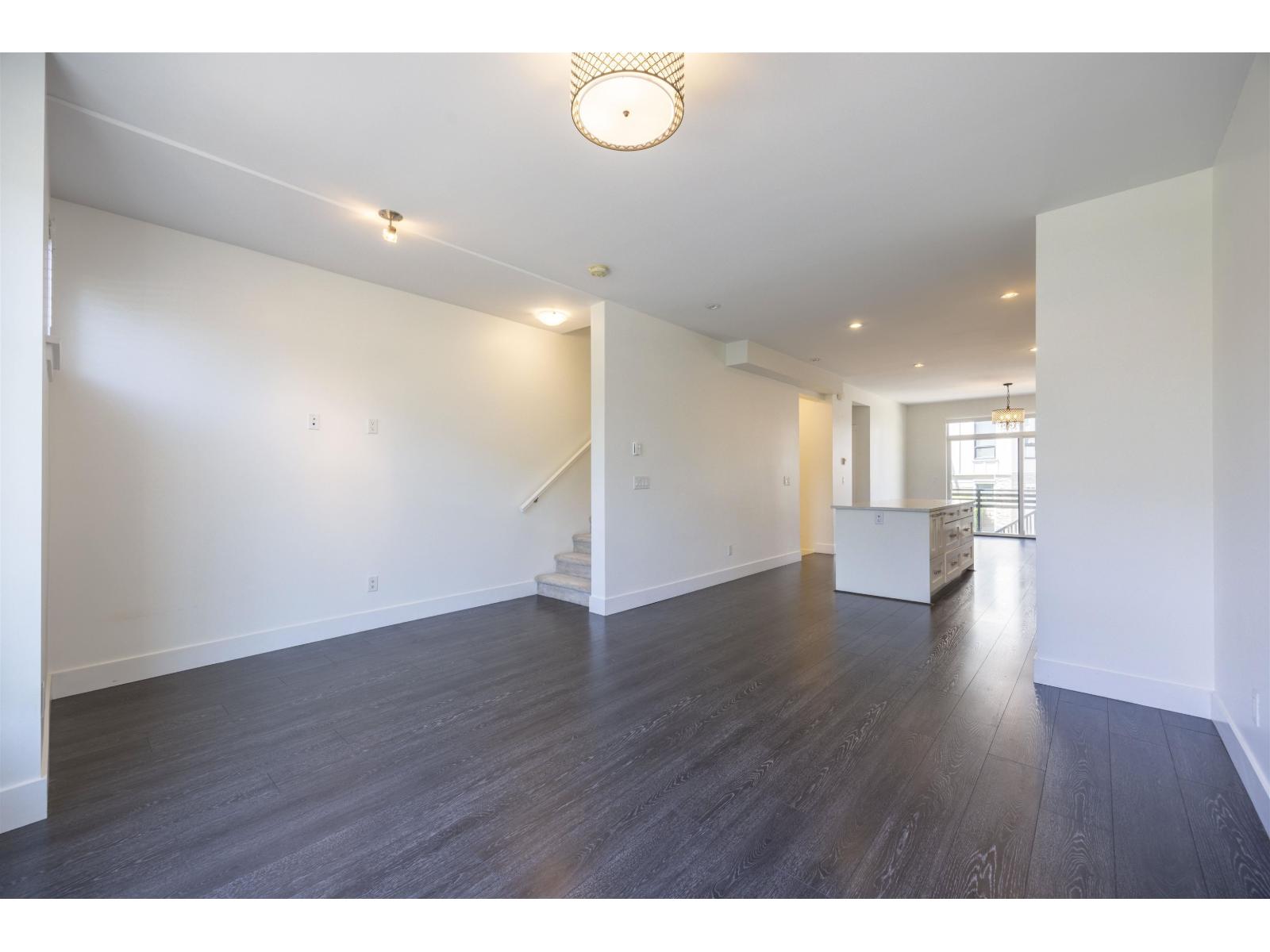 11 9989 E Barnston Drive, Surrey, British Columbia  V4N 6N3 - Photo 15 - R3063493