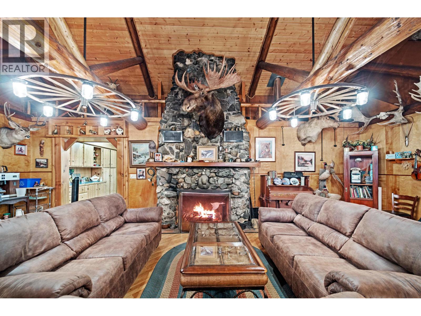 5921 Cedar Creek Road, Likely, British Columbia  V0L 1N0 - Photo 16 - C8075224