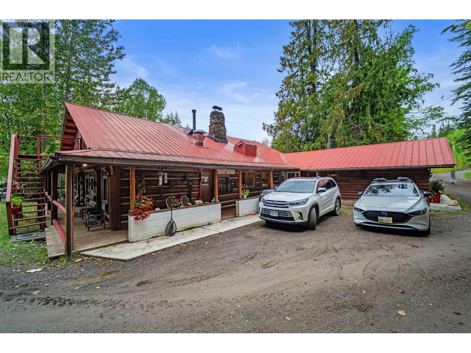 5921 Cedar Creek Road, Likely, British Columbia  V0L 1N0 - Photo 11 - C8075224