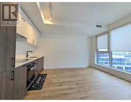 1020 - 1 QUARRINGTON LANE, Toronto, Ontario