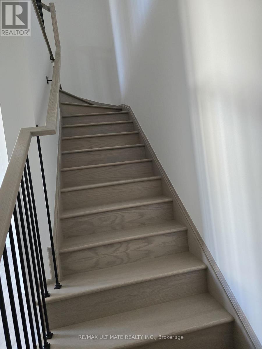 533 Tim Manley Avenue, Caledon, Ontario  L7C 1Z9 - Photo 4 - W12706938