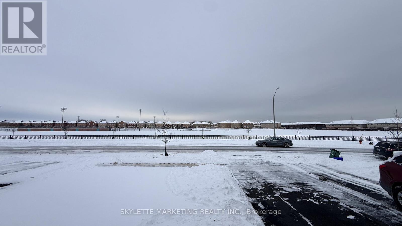 83 Picardy Drive, Hamilton, Ontario  L8J 0M9 - Photo 22 - X12689922