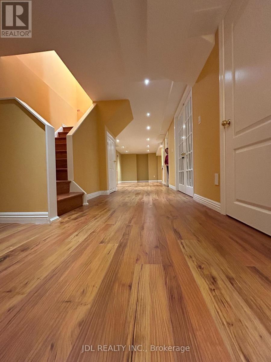 49 Melville  St Street, Richmond Hill, Ontario  L4B 4J1 - Photo 26 - N12693430