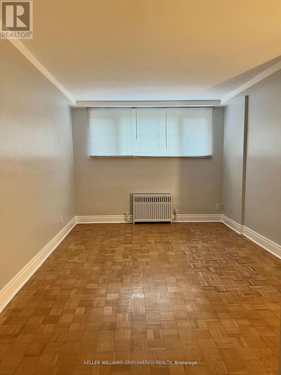 Lower Level - 9a Winfield Avenue, Toronto, Ontario  M6S 2J7 - Photo 3 - W12706960