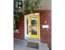 8 PORTER AVENUE, Toronto, Ontario