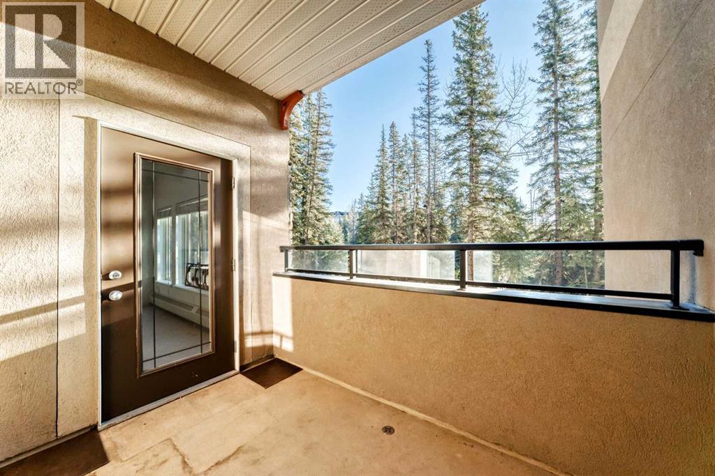 213, 10 Discovery Ridge Close Sw, Calgary, Alberta  T3H 5X3 - Photo 21 - A2275245