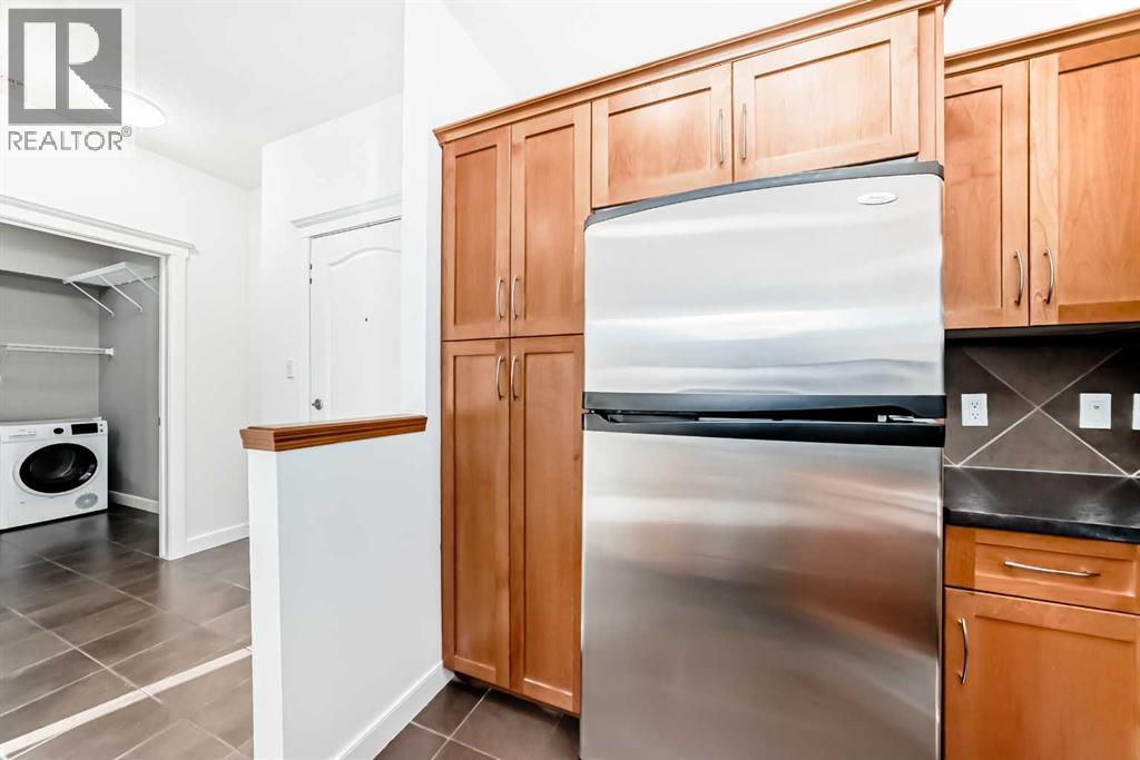 213, 10 Discovery Ridge Close Sw, Calgary, Alberta  T3H 5X3 - Photo 13 - A2275245