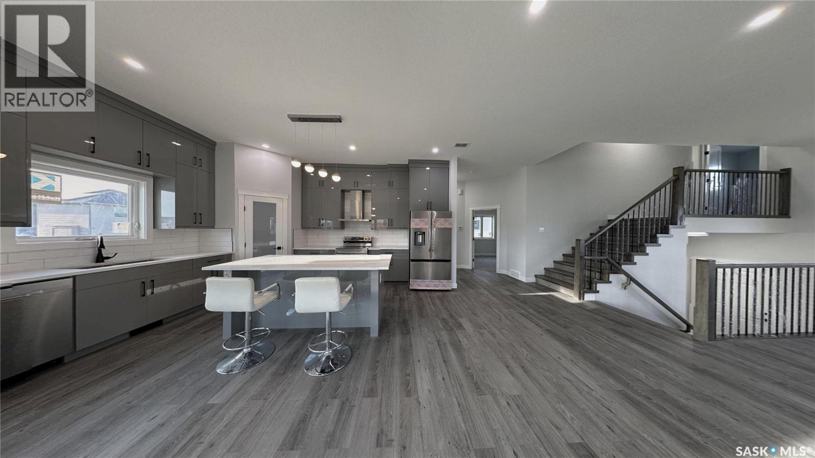 503 Kinloch Court, Saskatoon, Saskatchewan  S7M 5K1 - Photo 13 - SK010022