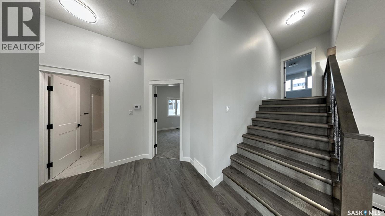 503 Kinloch Court, Saskatoon, Saskatchewan  S7M 5K1 - Photo 17 - SK010022