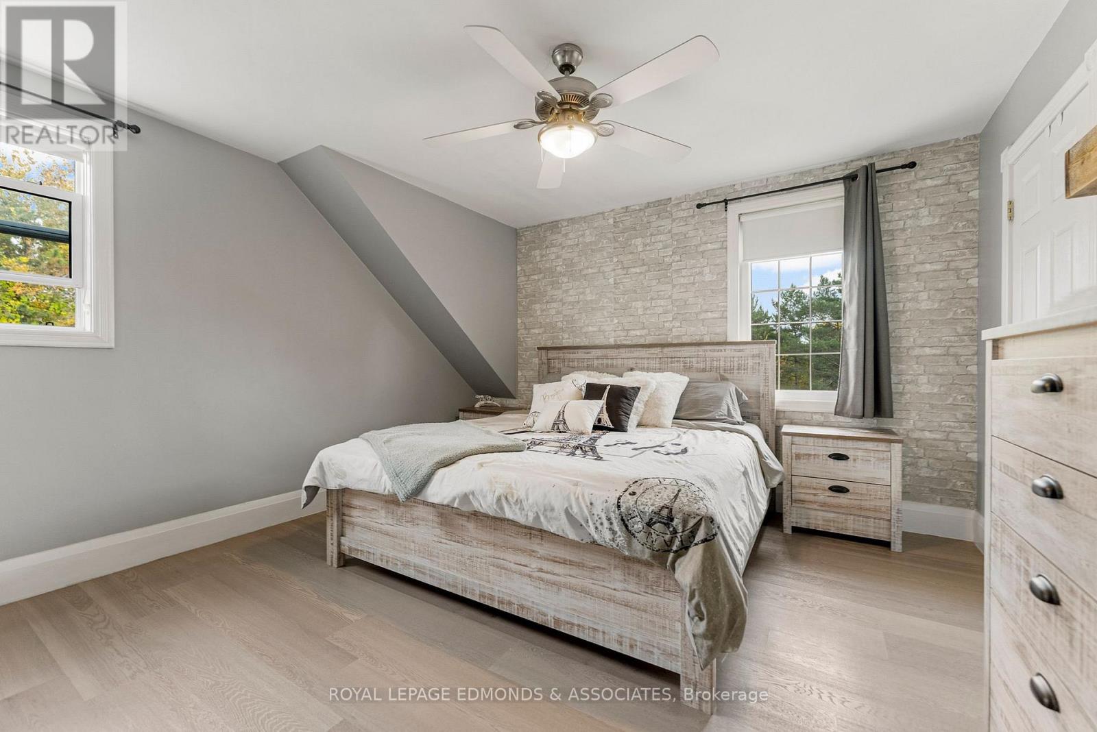 113 Golf Course Road, Laurentian Valley, Ontario  K8A 7B1 - Photo 16 - X12706974