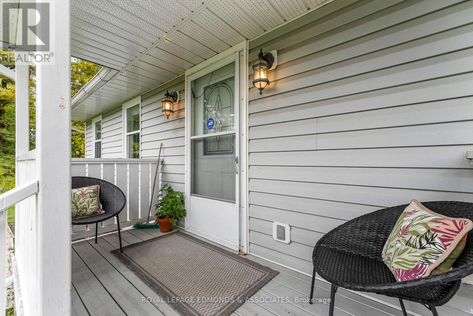 113 Golf Course Road, Laurentian Valley, Ontario  K8A 7B1 - Photo 33 - X12706974